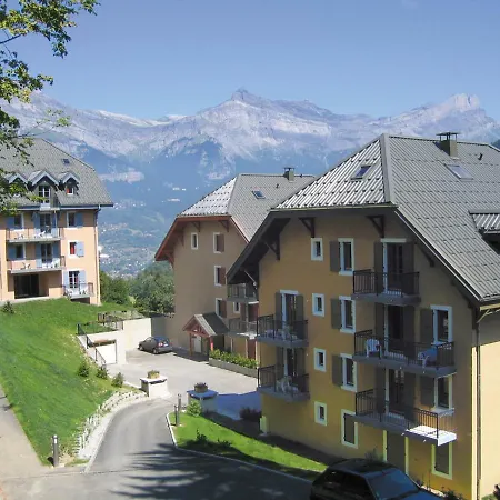 Holiday park Lagrange Les Arolles 3*