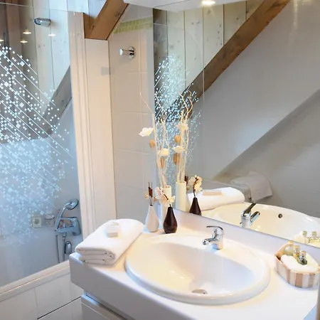 Lagrange Les Arolles 3*