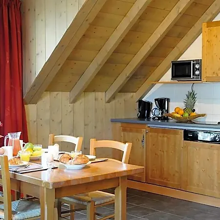 Lagrange Les Arolles 3*