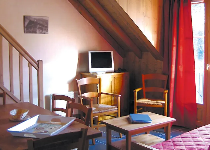 Lagrange Les Arolles 3*
